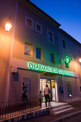 Pharmacie de Lourmarin - Photo: Pierre Schott