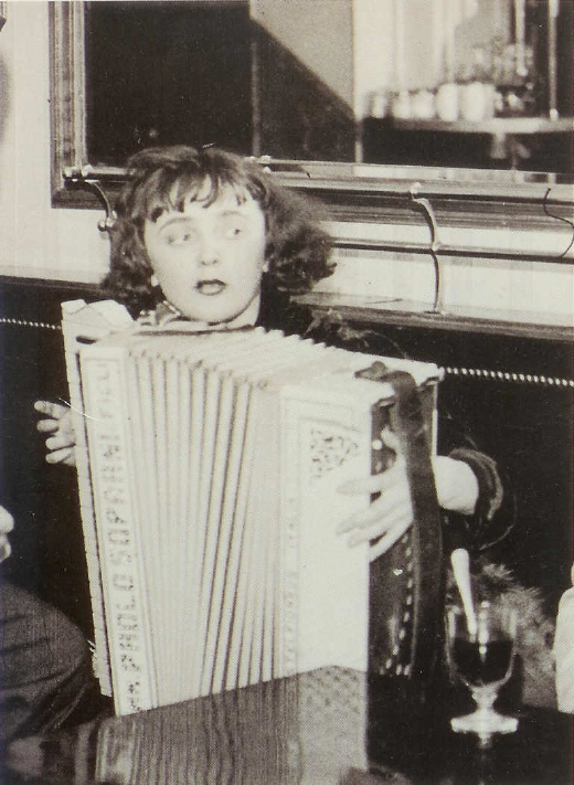 Piaf1.jpg