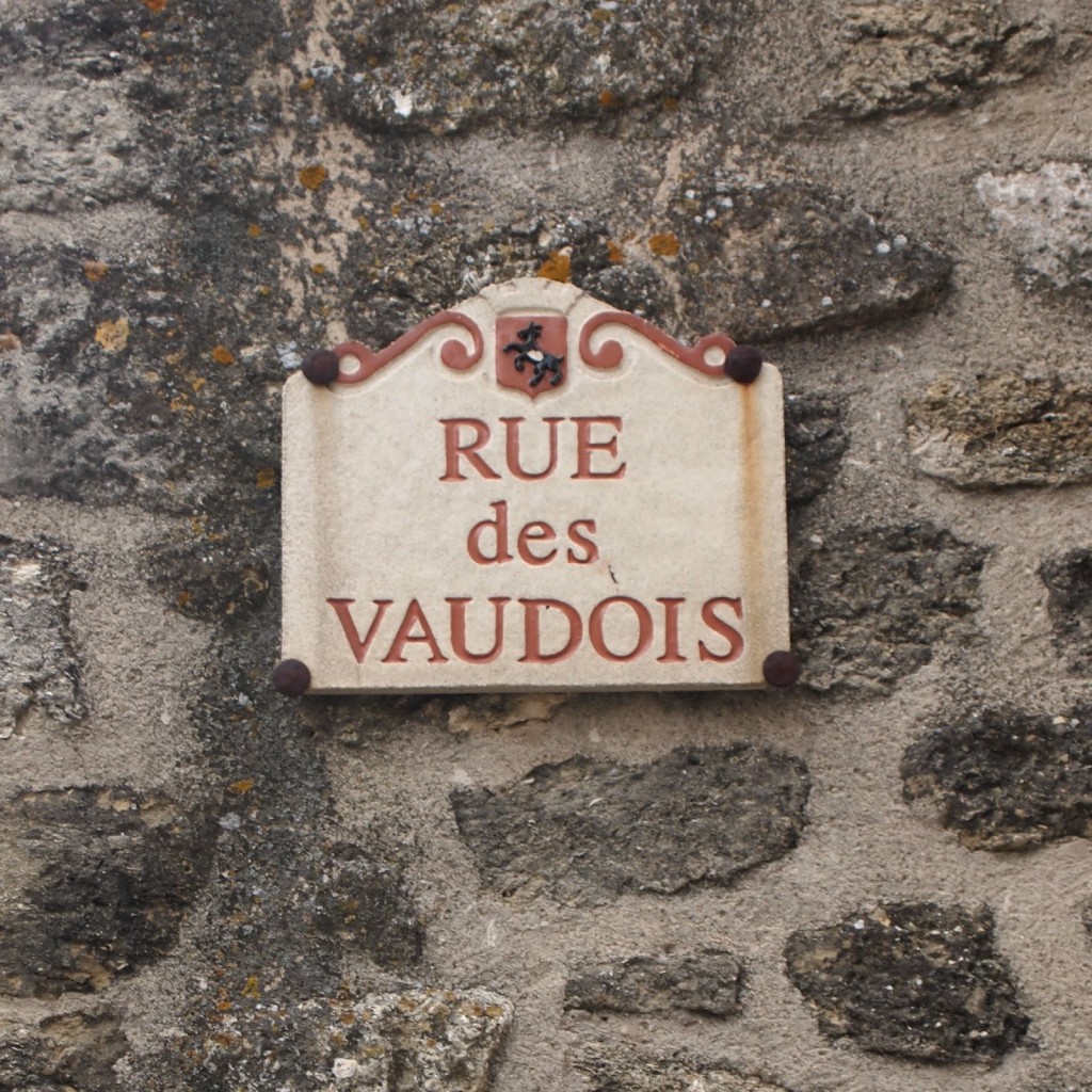 A street in Cabrières d’Aigues