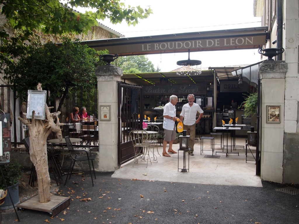 Lunch in Cucuron at Le Boudoir de Leon