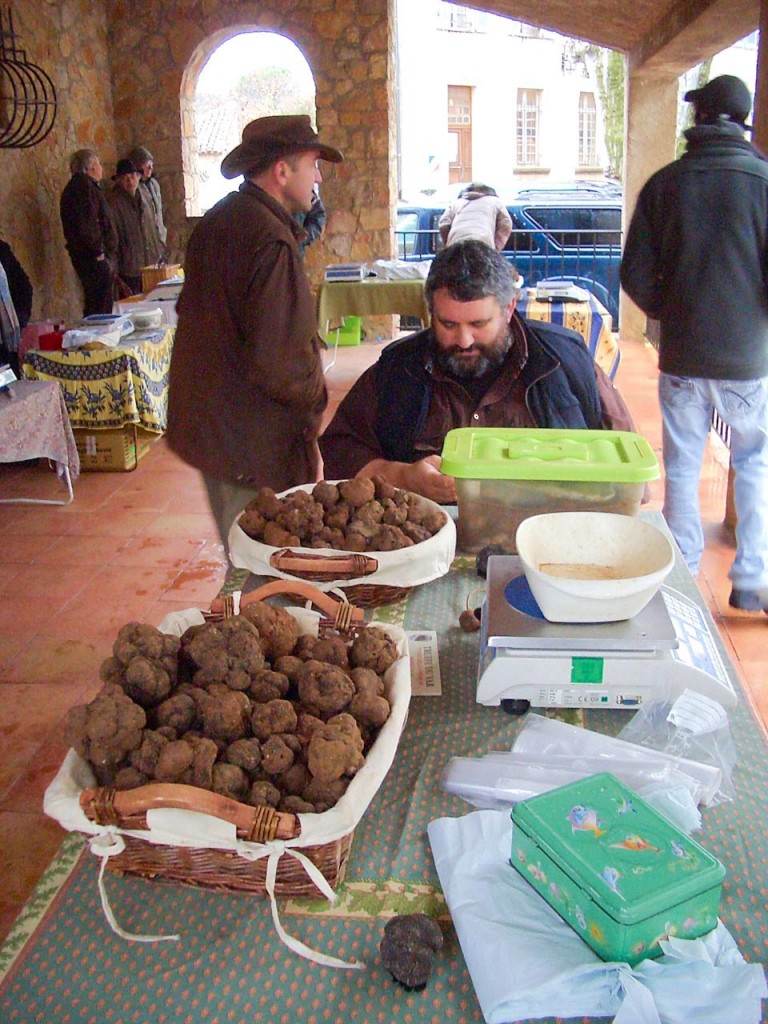 Aups Truffle Market. Photo by Pamela J. O'Neill